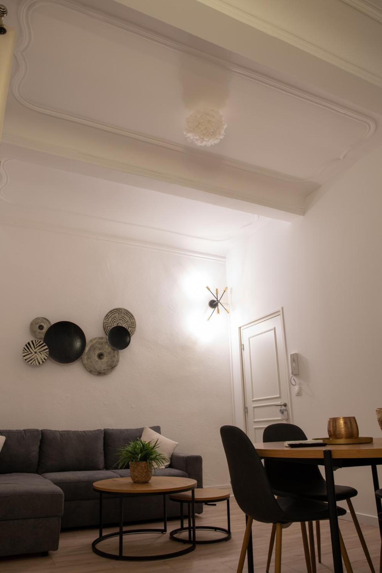 Logement De Charme En Plein Coeur D'Αβινιόν Εξωτερικό φωτογραφία