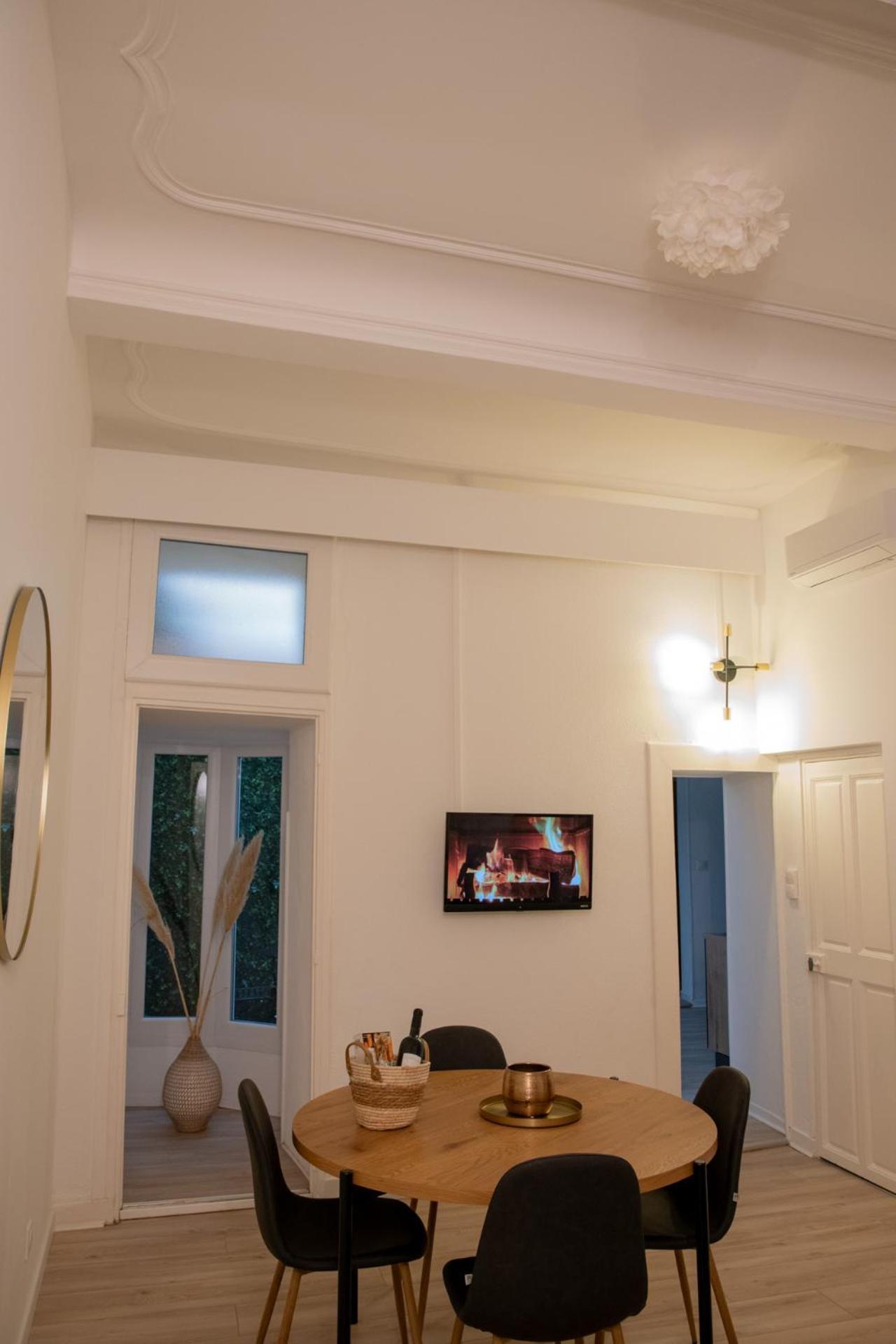 Logement De Charme En Plein Coeur D'Αβινιόν Εξωτερικό φωτογραφία